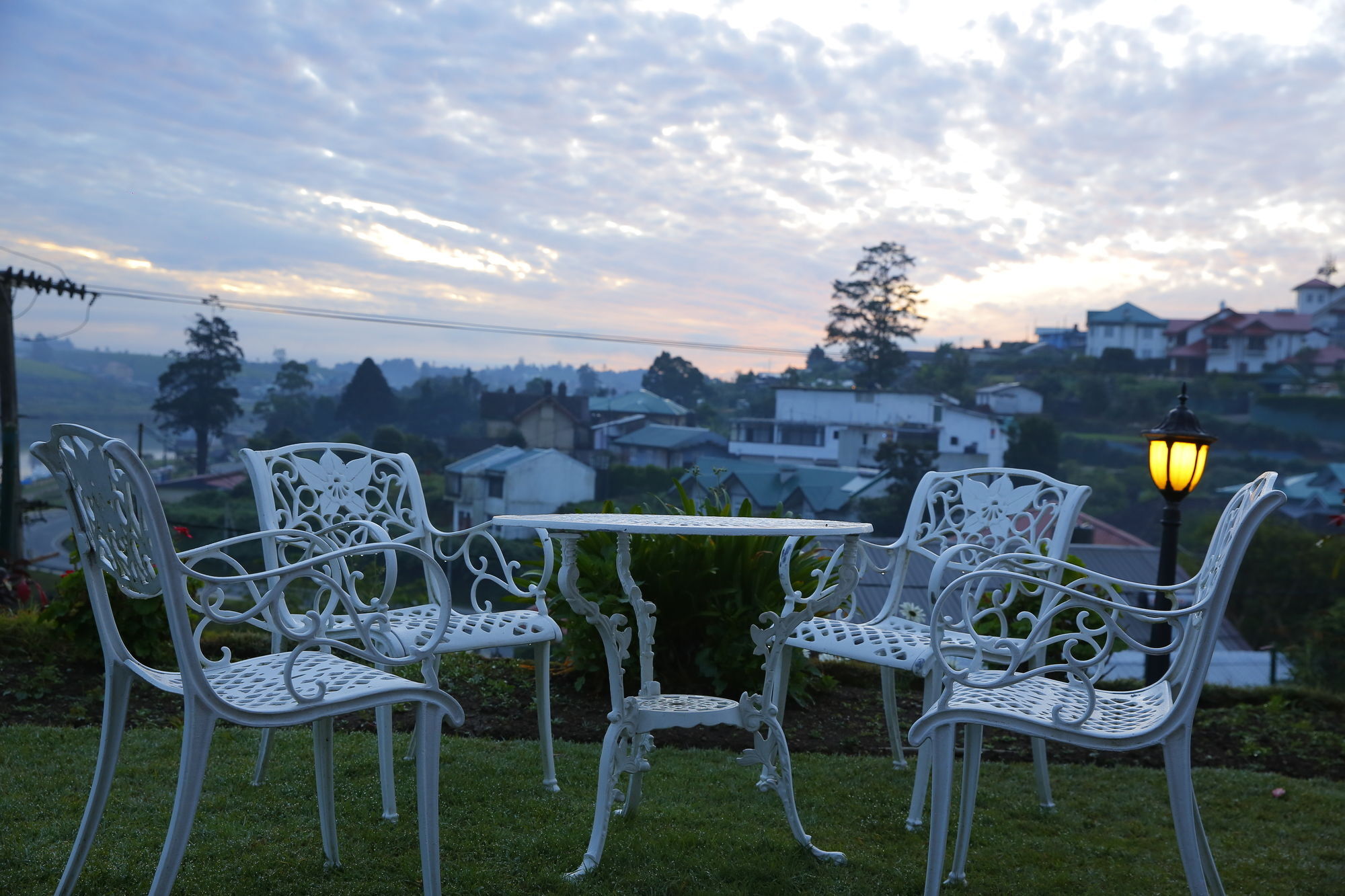Sanctuary Hills Hotel Nuwara Eliya Buitenkant foto