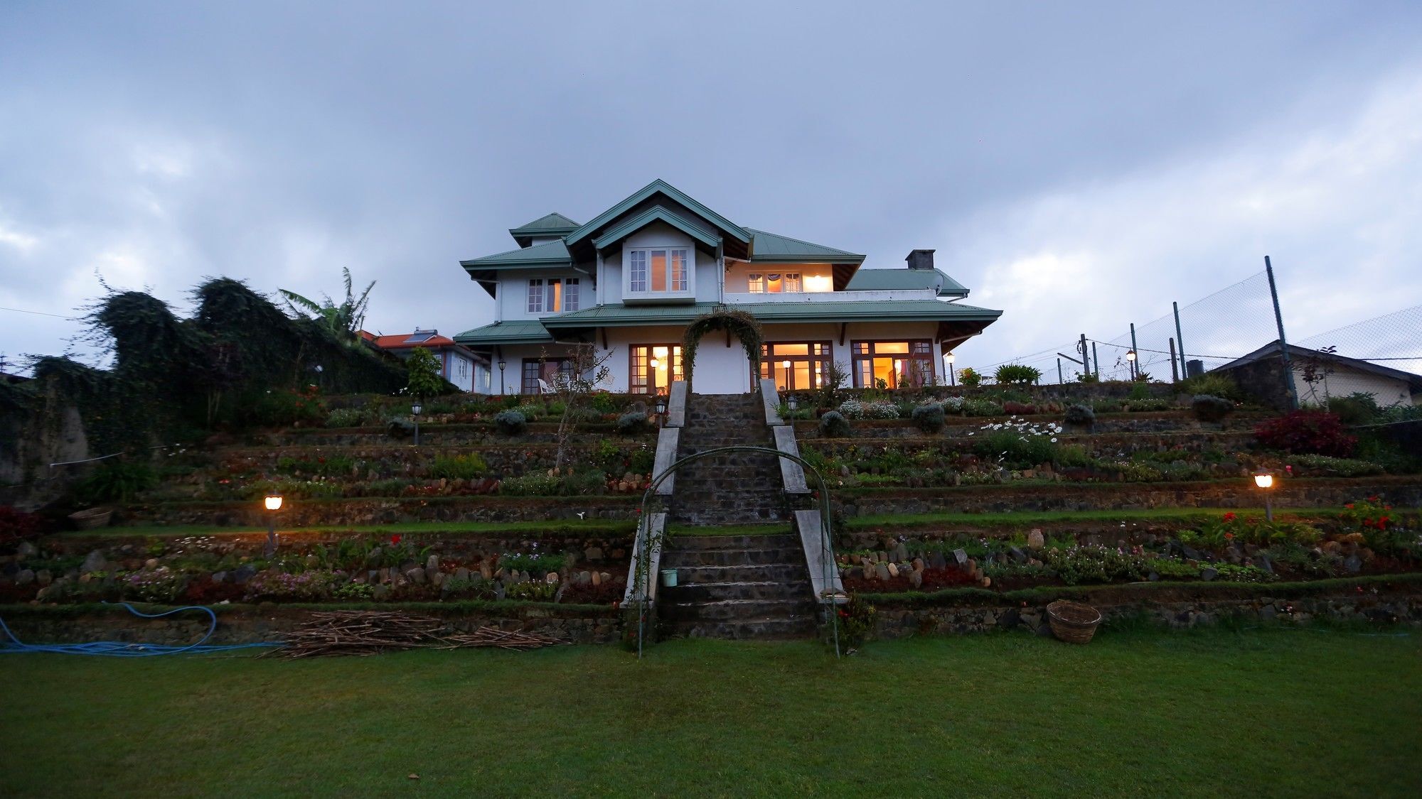 Sanctuary Hills Hotel Nuwara Eliya Buitenkant foto